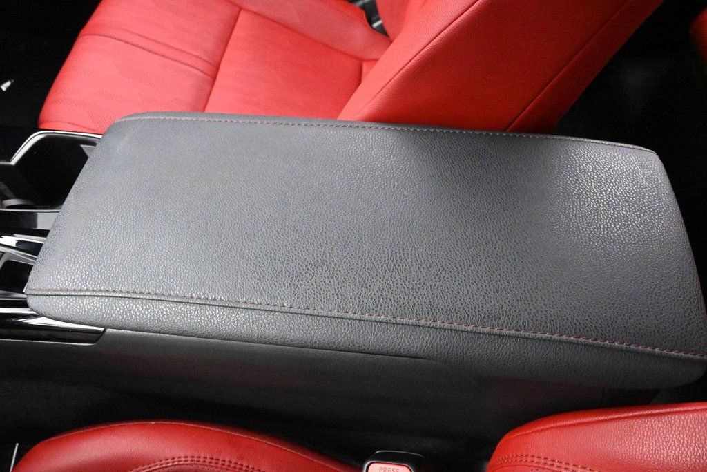 Used 2025 Toyota Camry XSE w/ Premium Plus Package AWD/4WD image 34