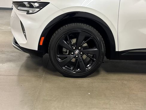 Used 2023 Buick Envision Essence w/ Sport Touring Package FWD image 11