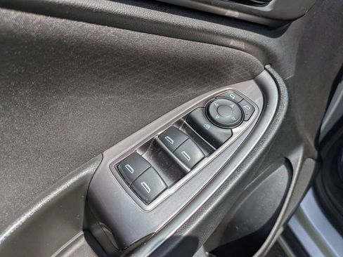 Used 2021 Chevrolet Malibu LS FWD image 15