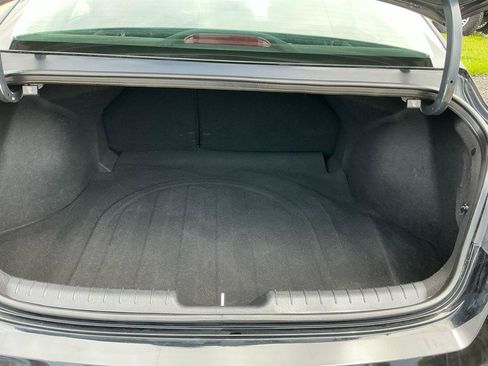 Used 2025 Hyundai Elantra SEL FWD image 30