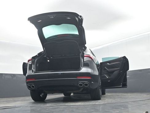 Used 2023 Maserati Levante GT image 75