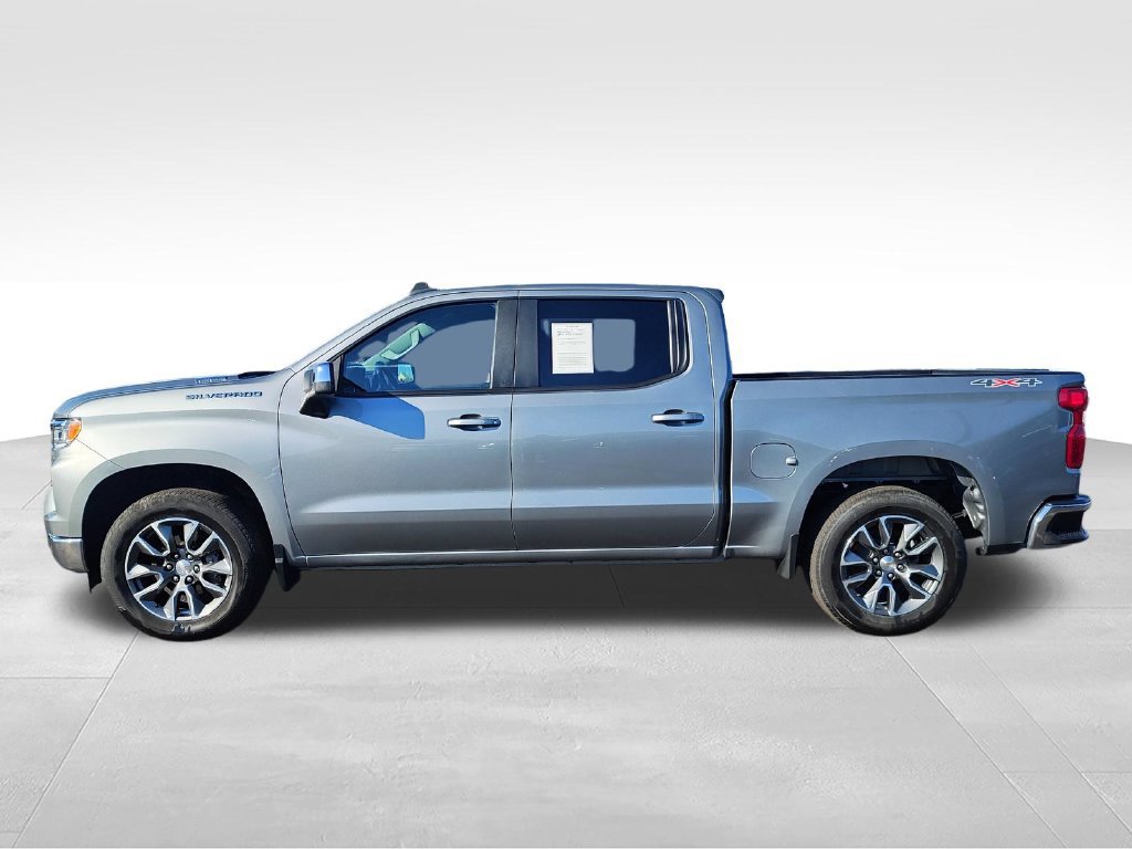 Used 2024 Chevrolet Silverado 1500 LT AWD/4WD image 2