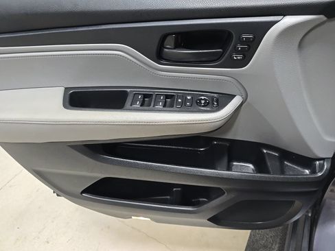 Used 2020 Honda Odyssey EX-L image 12