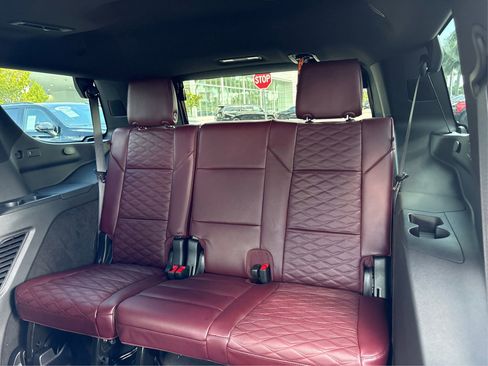 New 2026 Cadillac Escalade Luxury image 11