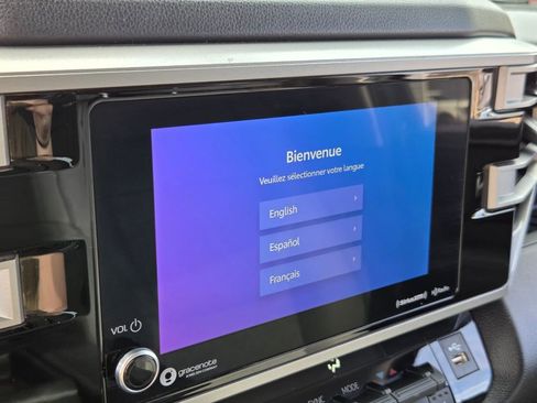 Used 2022 Toyota Tundra SR5 w/ TRD Off-Road Premium Package image 17