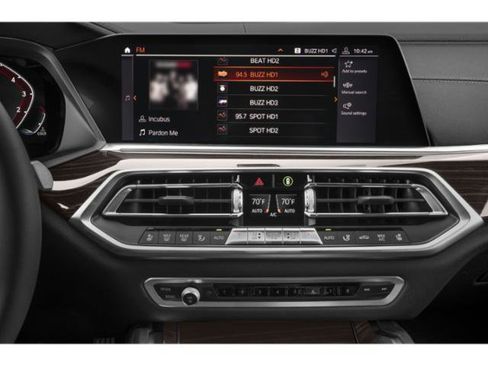 Used 2023 BMW X6 xDrive40i w/ M Sport Package AWD/4WD image 14