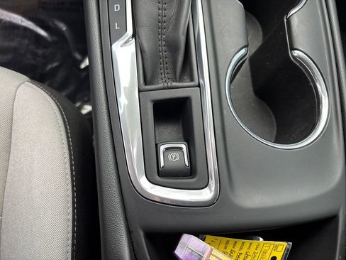 Used 2019 Chevrolet Equinox LT image 31