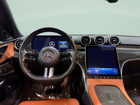 Used 2023 Mercedes-Benz C 300 4MATIC Sedan image 12