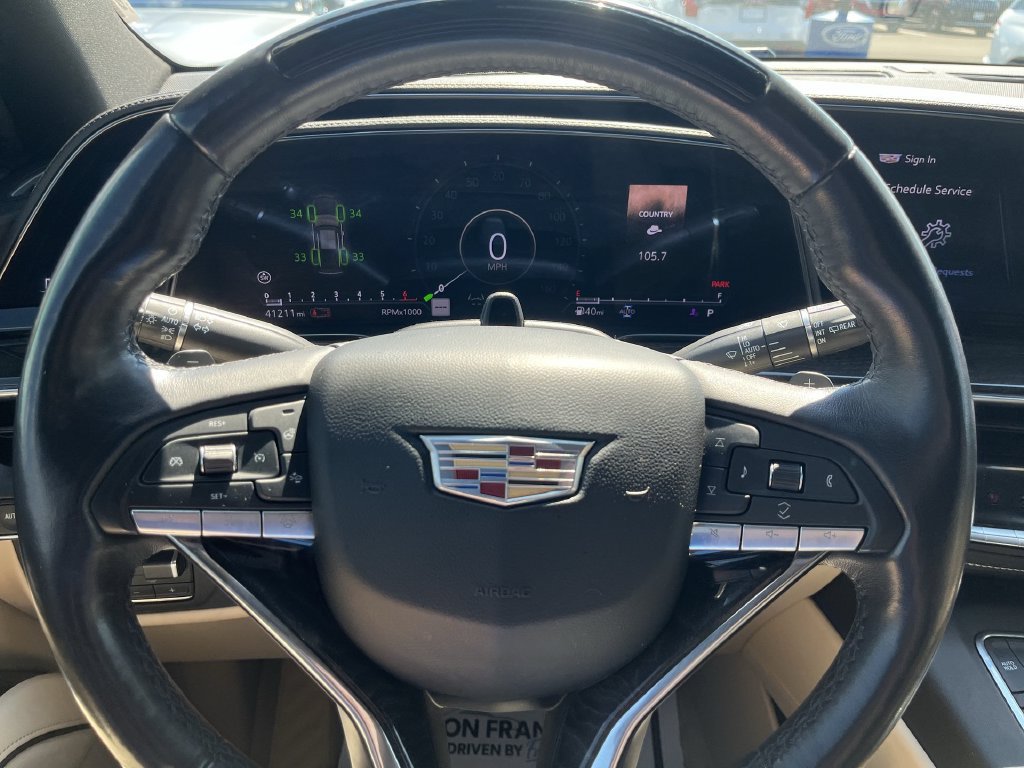 Used 2023 Cadillac Escalade Premium Luxury w/ Performance Package AWD/4WD image 16