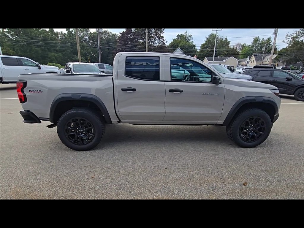 New 2026 Chevrolet Colorado Trail Boss AWD/4WD image 9