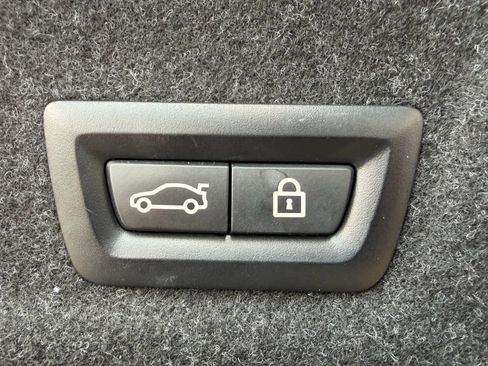 Used 2022 BMW M3 Competition w/ Executive Package image 28