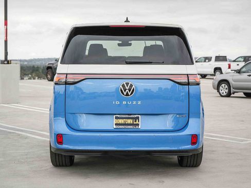 New 2025 Volkswagen ID. Buzz Pro S Plus AWD/4WD image 7