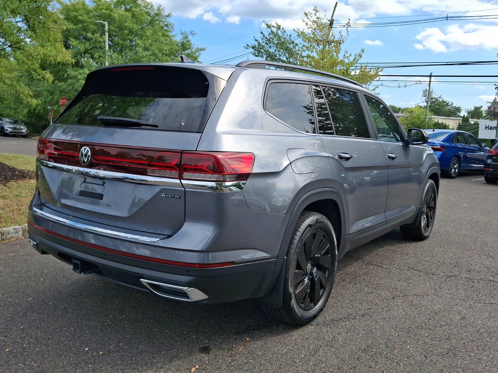 Certified 2024 Volkswagen Atlas SE AWD/4WD image 6