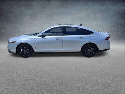 Used 2023 Honda Accord Sport image 5