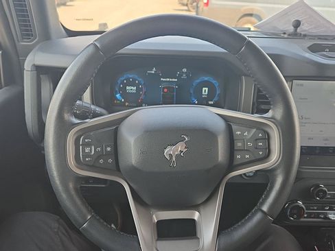Used 2025 Ford Bronco Badlands w/ Sasquatch Package AWD/4WD image 14