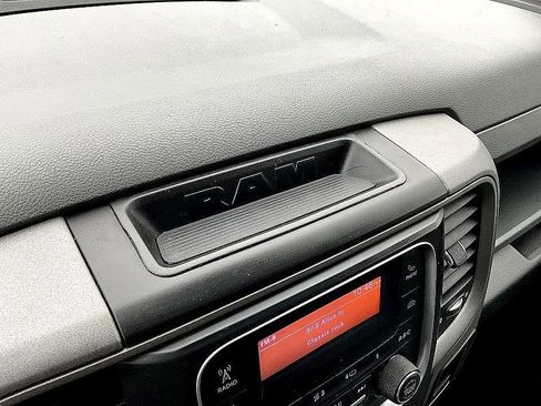 Used 2018 RAM 2500 Tradesman w/ Chrome Appearance Group image 19