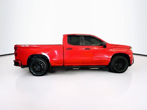 Used 2019 Chevrolet Silverado 1500 Custom w/ Custom Value Package AWD/4WD image 10