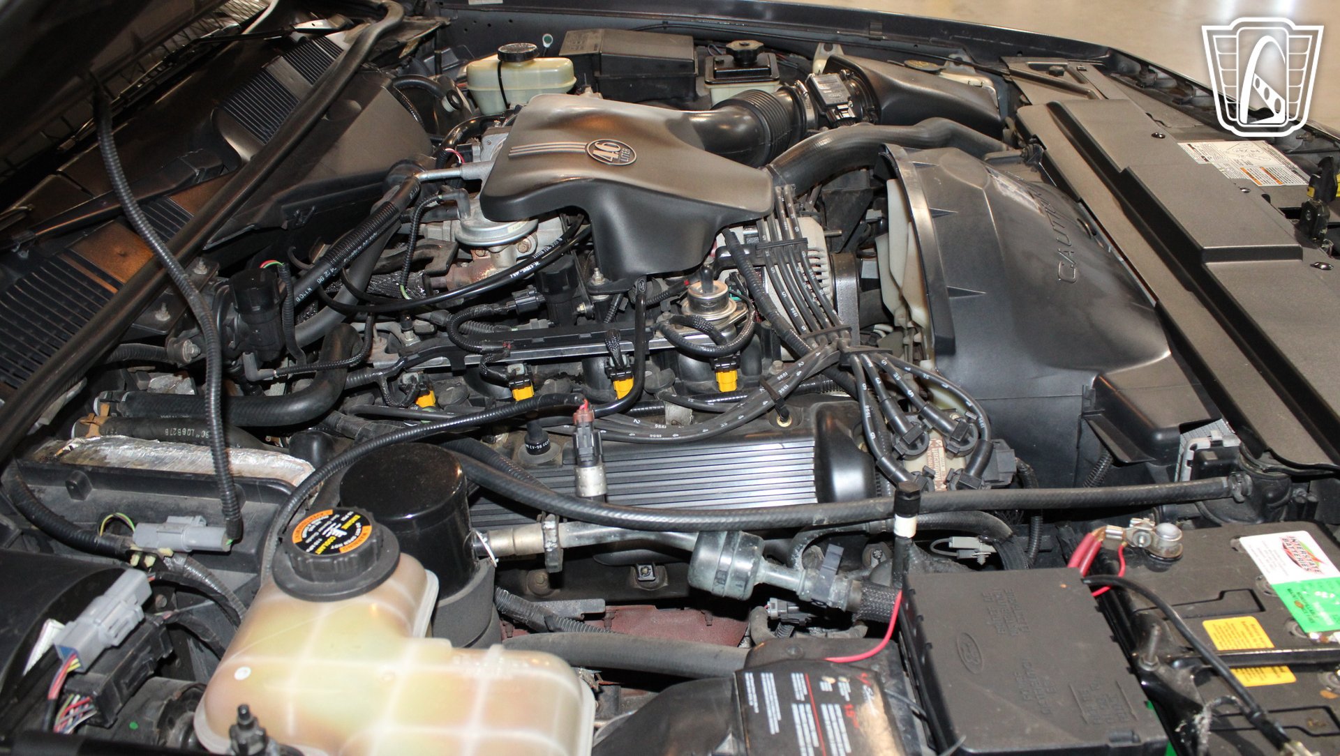 Used 1996 Lincoln Town Car Signature RWD image 13