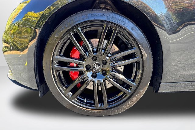 Used 2022 Maserati Ghibli Modena RWD image 36