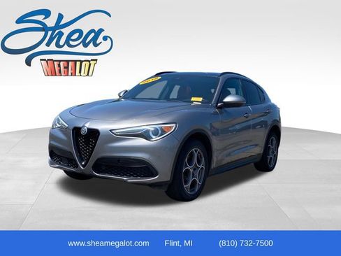 Used 2018 Alfa Romeo Stelvio Ti Sport AWD/4WD image 1