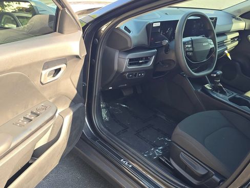 Certified 2026 Kia K4 FWD image 9