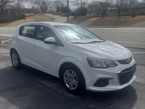 Used 2020 Chevrolet Sonic LT FWD image 6