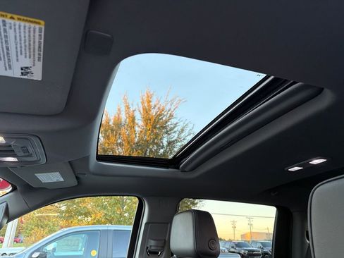 Certified 2024 GMC Sierra 1500 Denali image 22