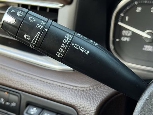 Used 2021 GMC Yukon XL Denali w/ Denali Ultimate Package image 23