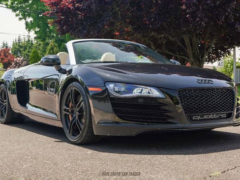 Used 2011 Audi R8 V8 AWD/4WD image 12