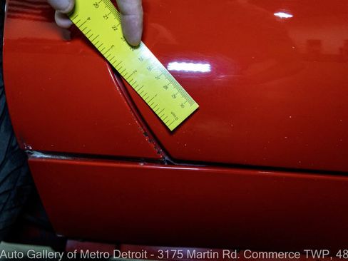 Used 1992 Chevrolet Corvette Coupe RWD image 26