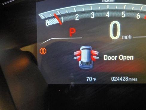 Used 2022 Honda CR-V Touring image 13