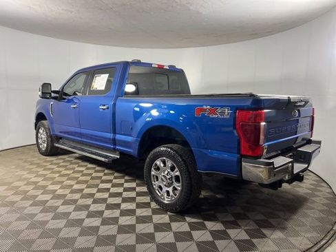 Used 2022 Ford F250 Lariat w/ Chrome Package image 5