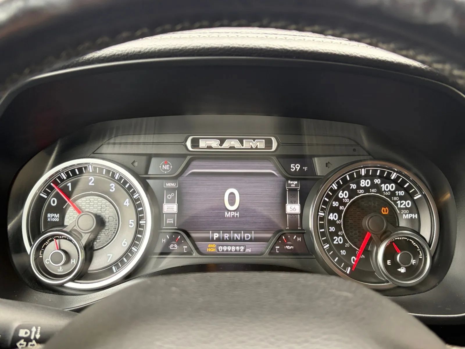 Used 2019 RAM 1500 Laramie AWD/4WD image 32