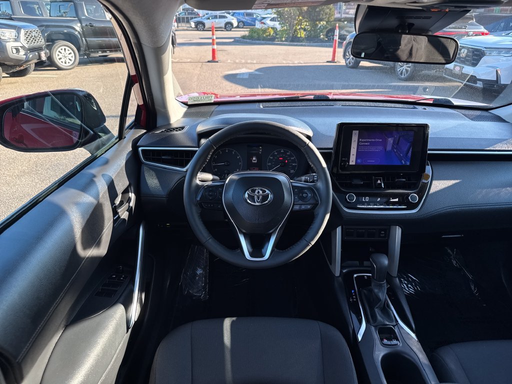 Used 2024 Toyota Corolla Cross LE w/ Moonroof Package AWD/4WD image 11