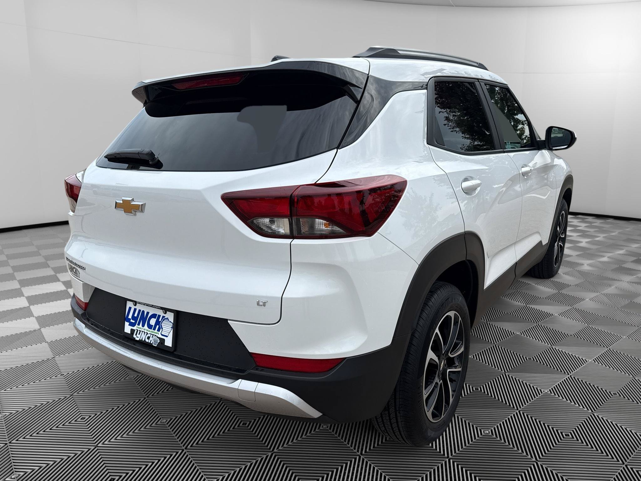 New 2026 Chevrolet TrailBlazer LT FWD image 4