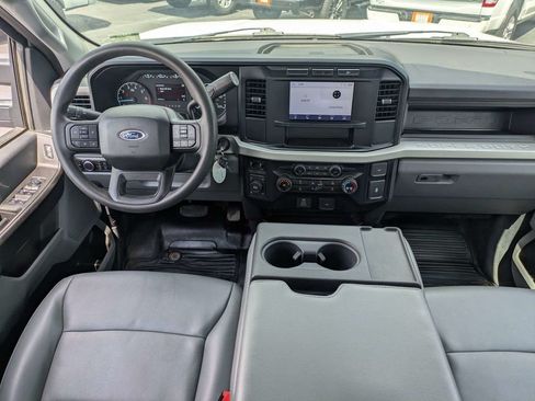Used 2024 Ford F250 XL AWD/4WD image 15