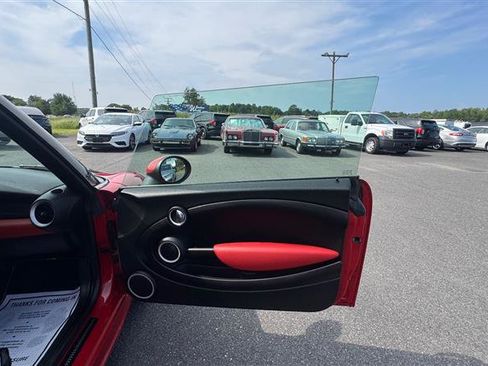 Used 2012 MINI Cooper S FWD image 32