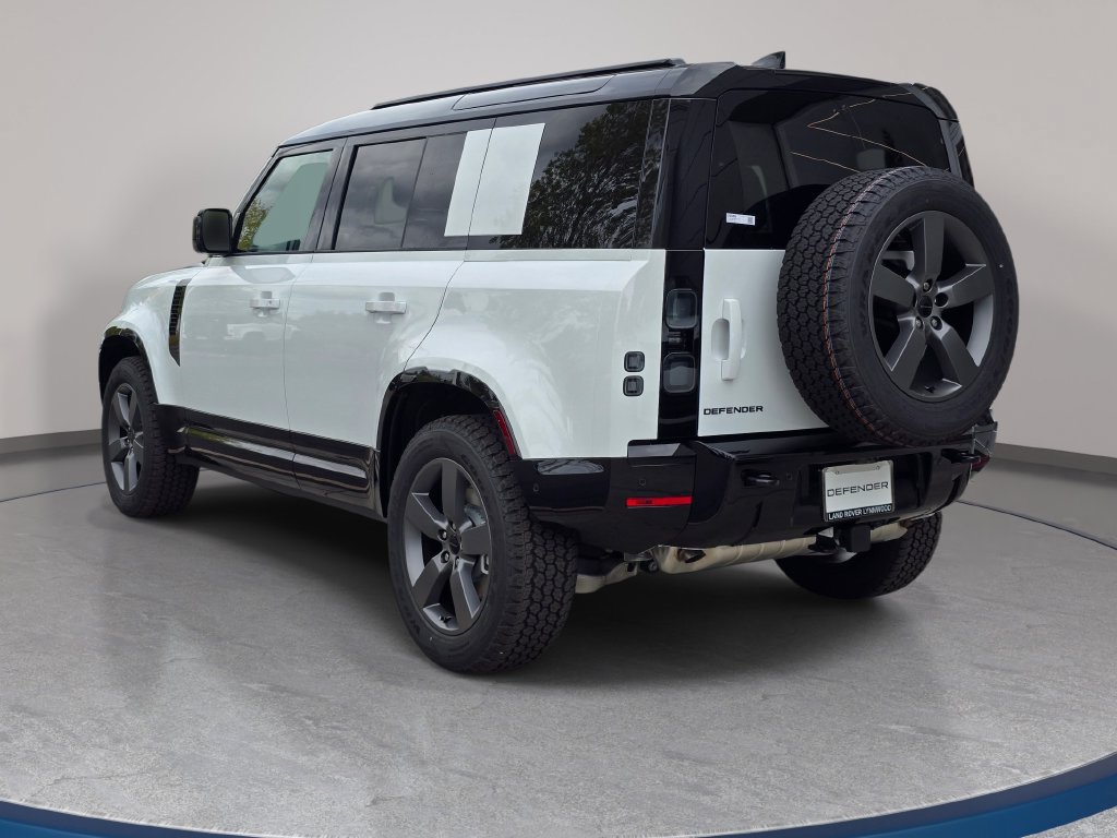 New 2026 Land Rover Defender 110 X-Dynamic SE AWD/4WD image 7