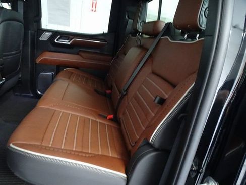 Used 2024 GMC Sierra 1500 Denali Ultimate AWD/4WD image 4
