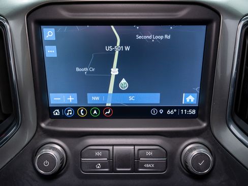 Used 2021 Chevrolet Silverado 2500 LTZ w/ LTZ Convenience Package image 21