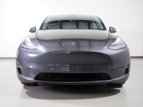 Used 2021 Tesla Model Y Long Range AWD/4WD image 47