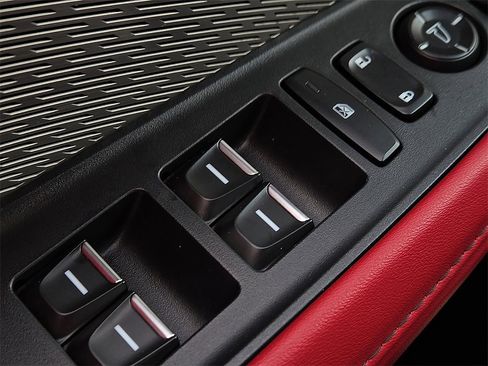 Used 2023 Acura MDX A-Spec image 17