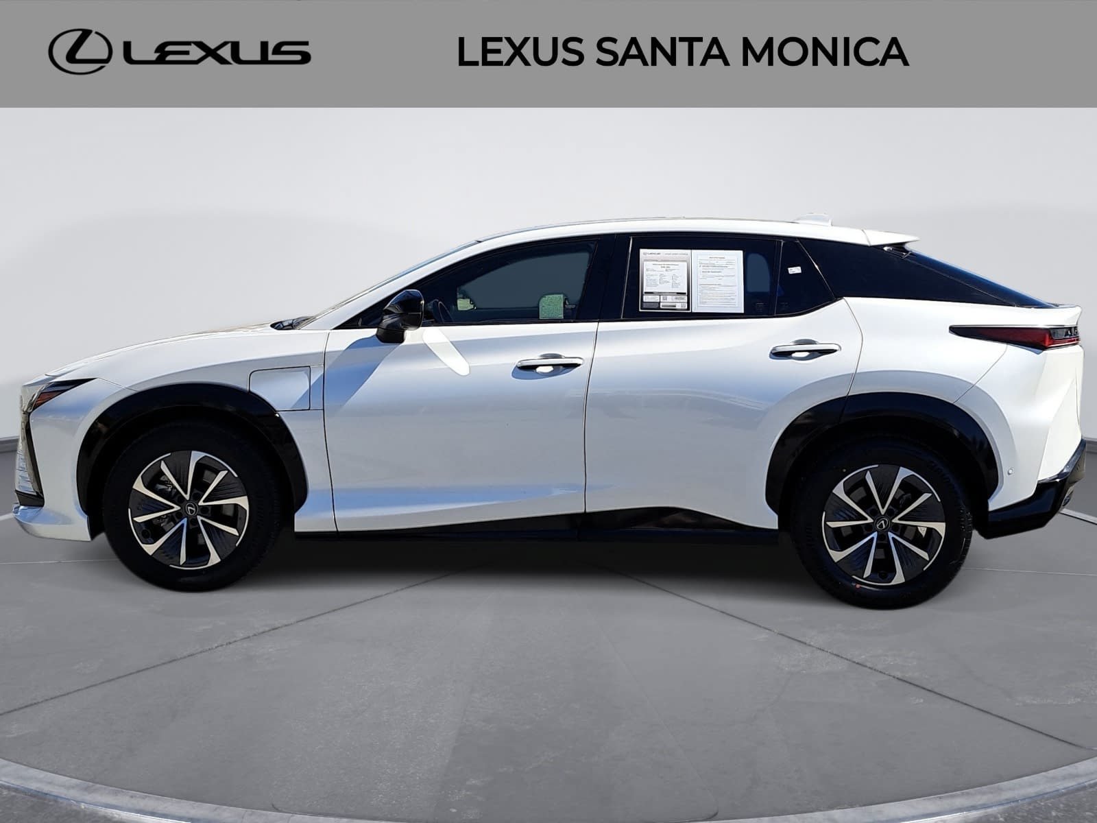Used 2023 Lexus RZ 450e Premium w/ Technology Package AWD/4WD image 8