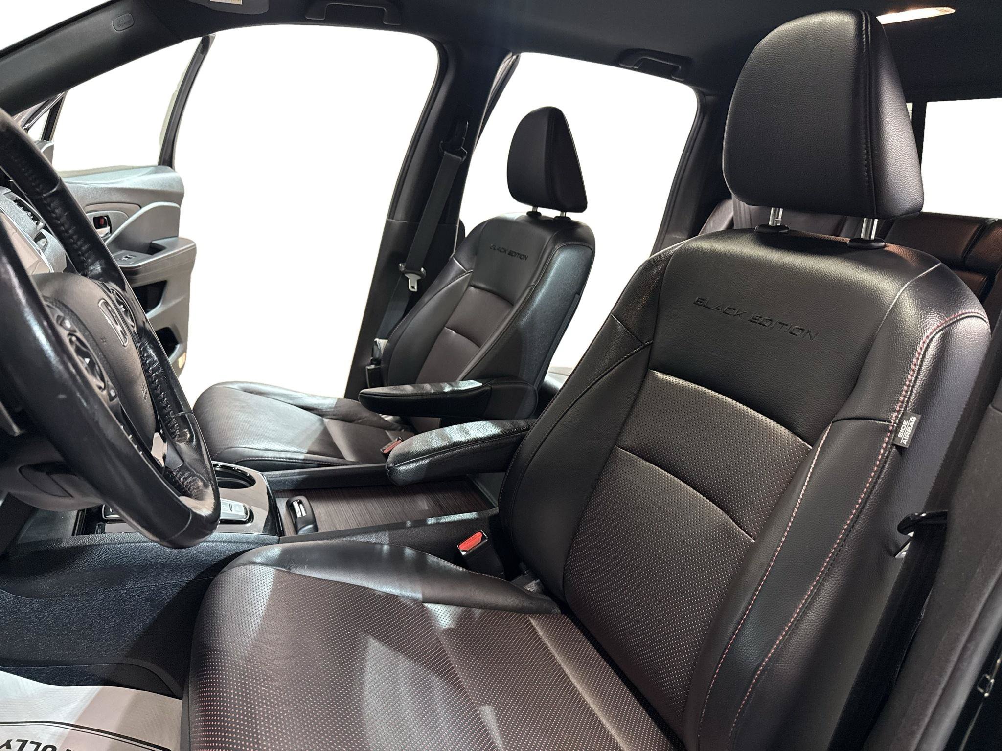 Used 2020 Honda Ridgeline Black Edition image 10