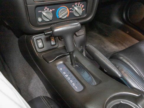 Used 2001 Pontiac Firebird Trans Am RWD image 14