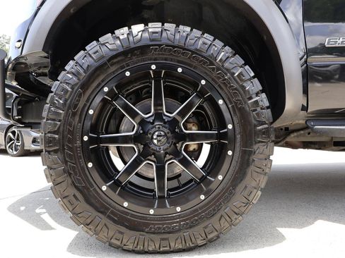 Used 2011 Ford F150 Raptor w/ Raptor Luxury Pkg AWD/4WD image 33