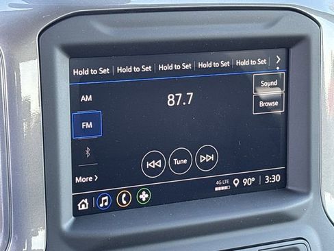 New 2026 GMC Sierra 3500 SLT w/ SLT Convenience Package image 17