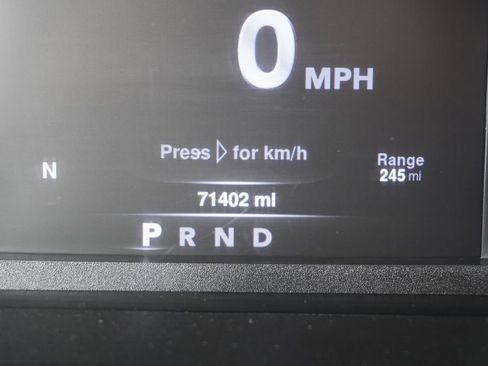 Used 2022 RAM 1500 Classic SLT w/ Electronics Group image 28