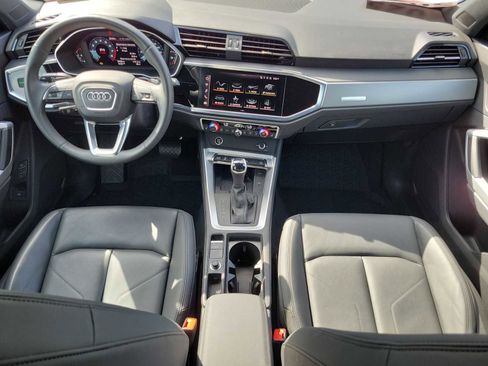 Certified 2025 Audi Q3 2.0T Premium w/ Convenience Package AWD/4WD image 15