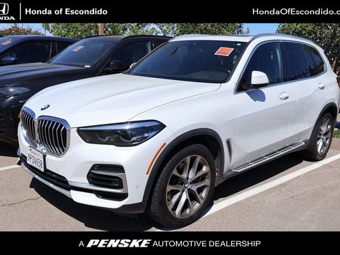 Used 2023 BMW X5 xDrive40i AWD/4WD image 1